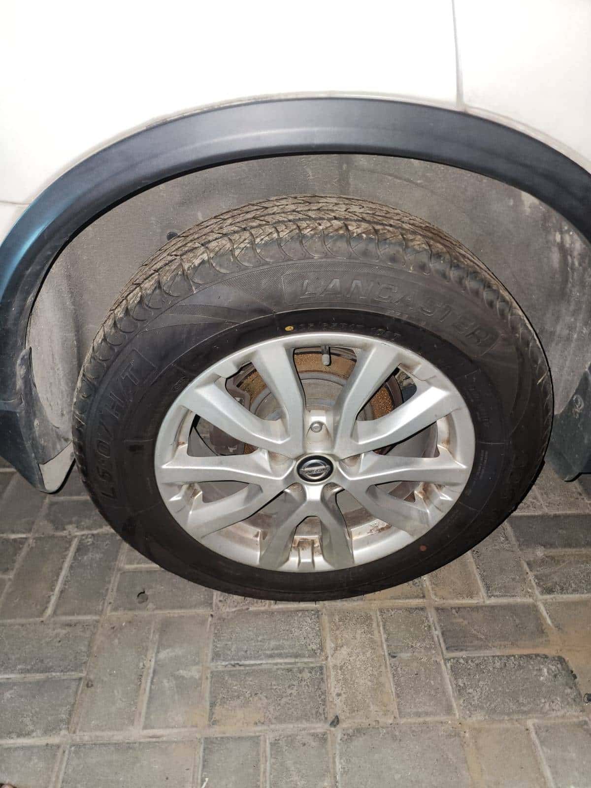 NISSAN ROGUE 2018 thumbnail 6