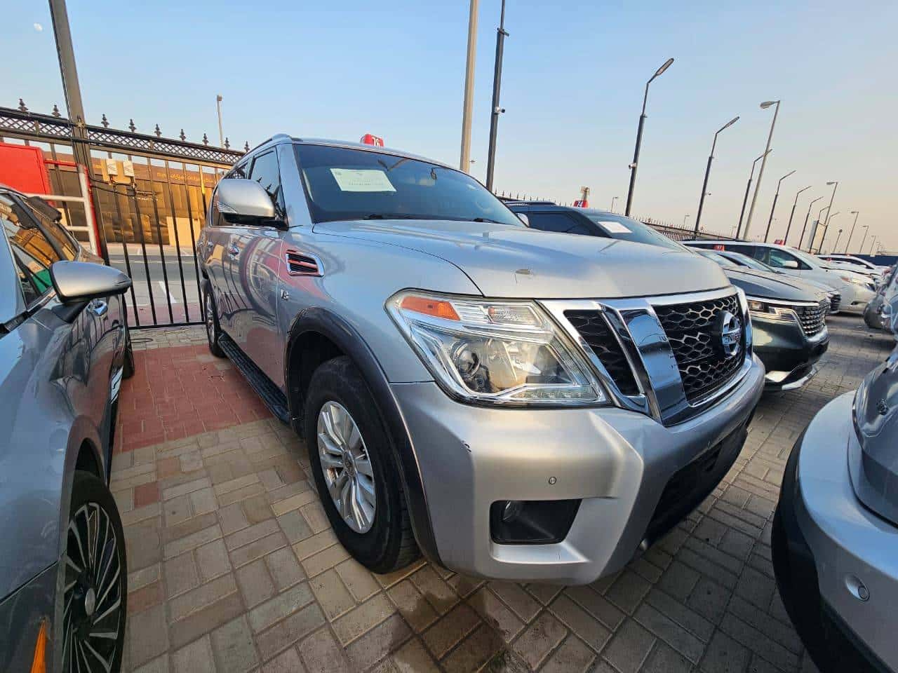 NISSAN ARMADA 2019 thumbnail 4