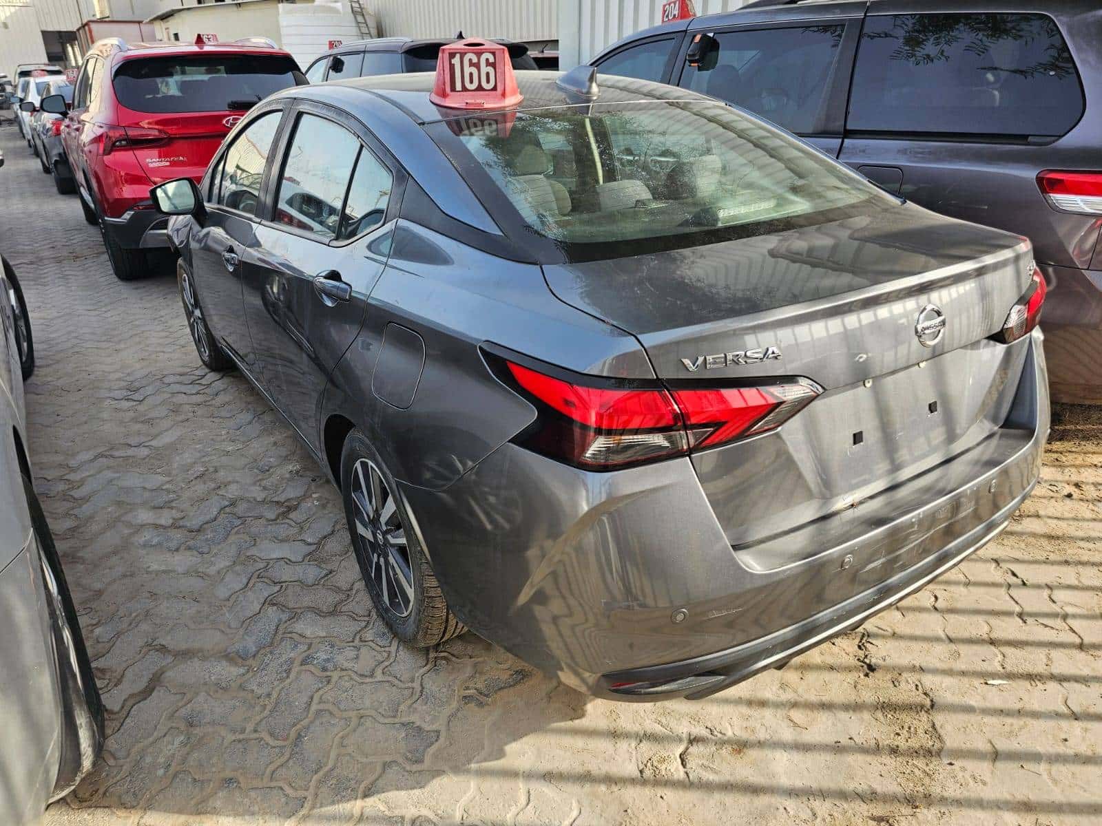 NISSAN VERSA 2020 thumbnail 1