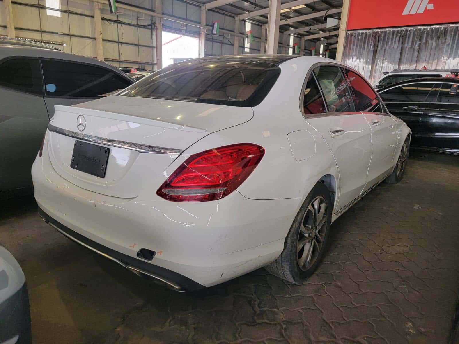 MERCEDES BENZ C300 2016 thumbnail 1