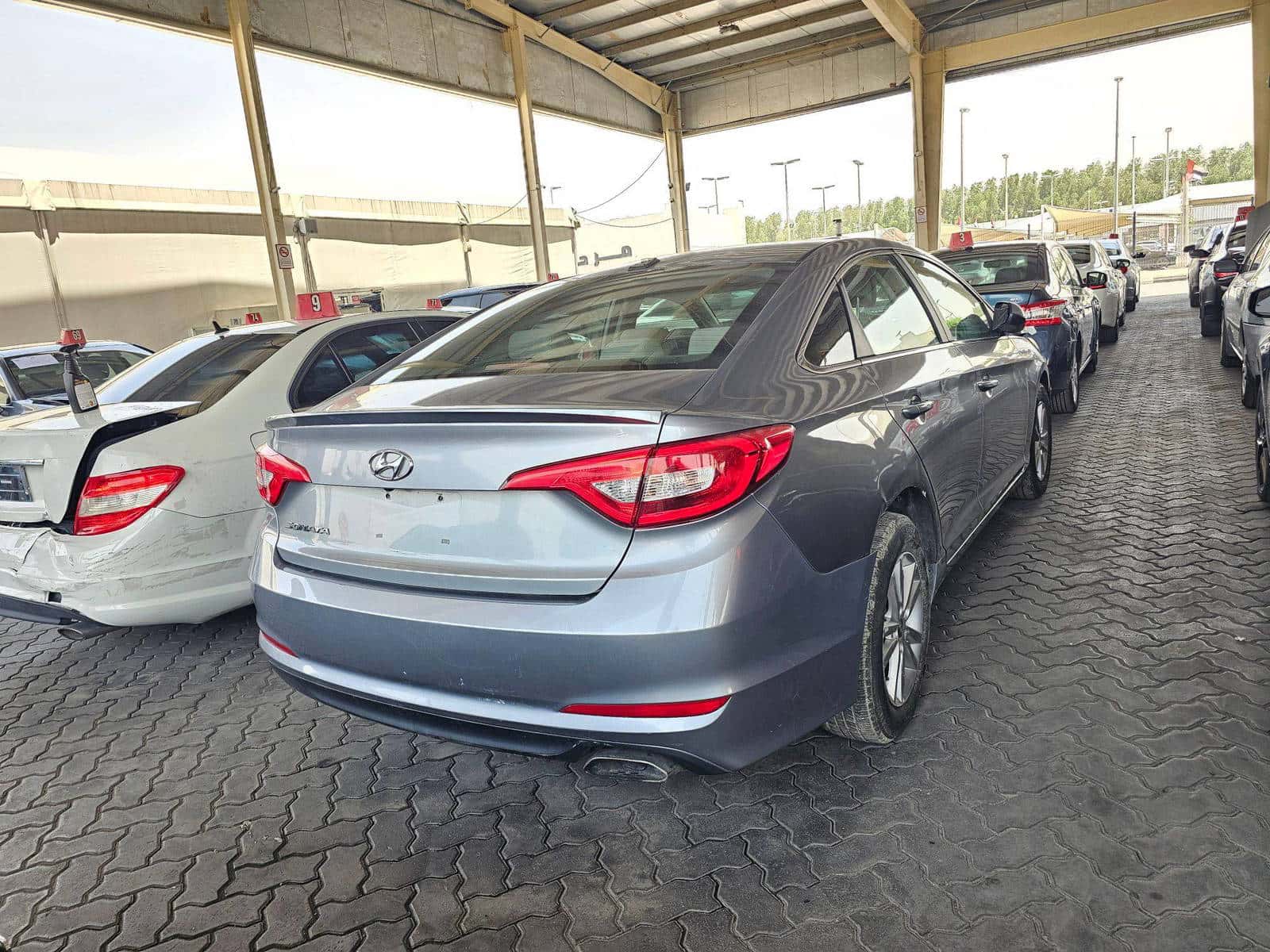 HYUNDAI SONATA - Exterior