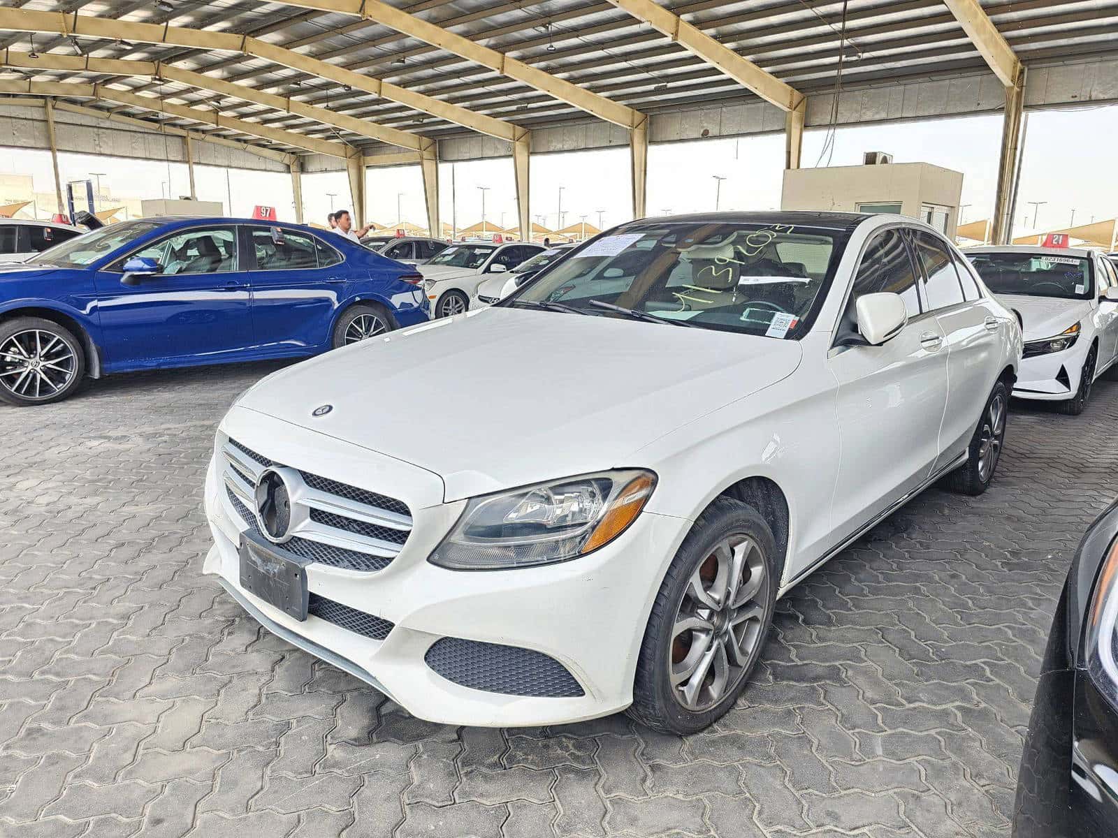 MERCEDES BENZ C300 - Exterior