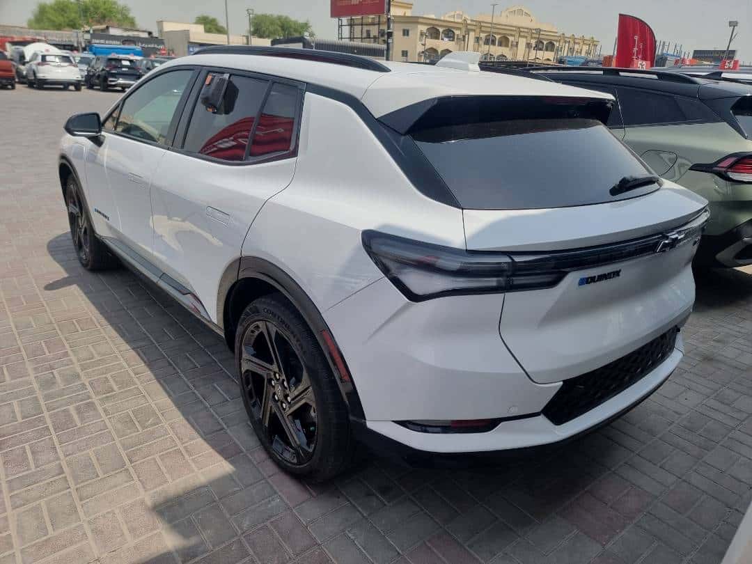 CHEVROLET Equinox 2024 thumbnail 3