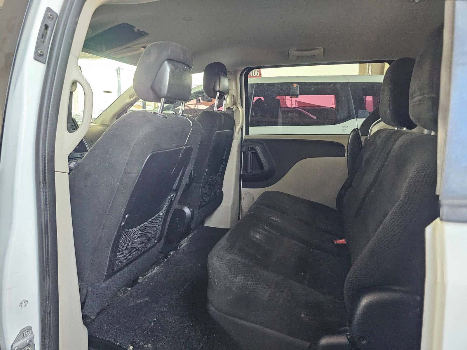 DODGE GRAND CARAVAN - Exterior