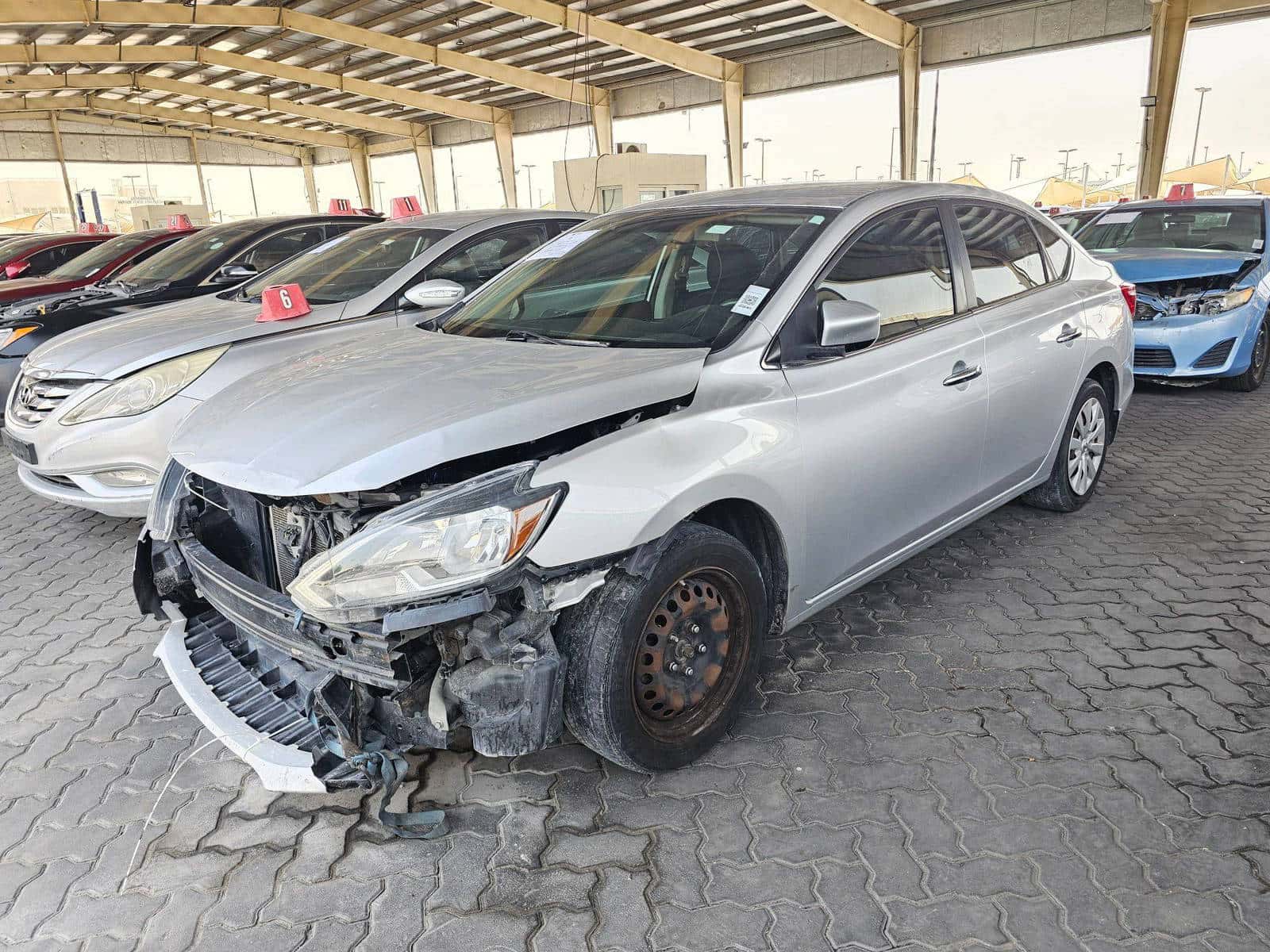 NISSAN SENTRA - Exterior