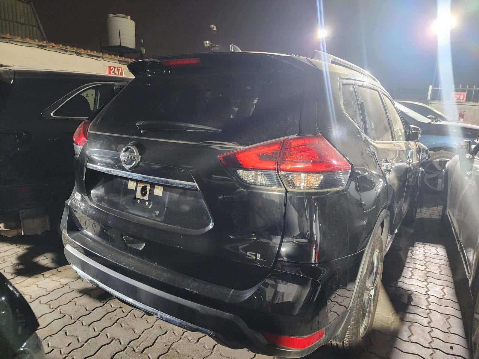 NISSAN ROGUE - Exterior