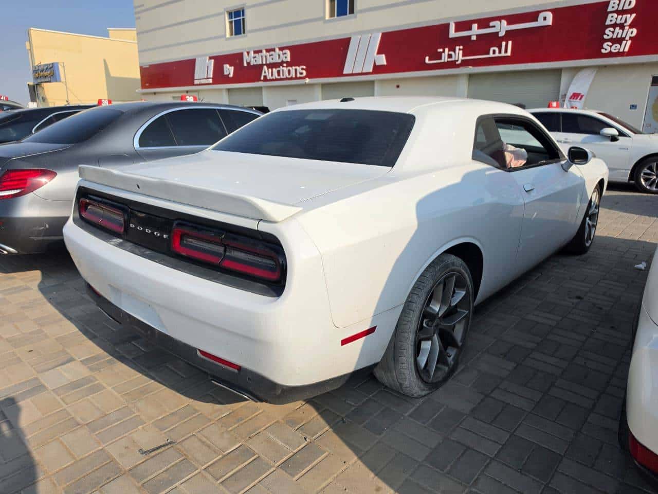 Dodge CHALLENGER 2022 thumbnail 5