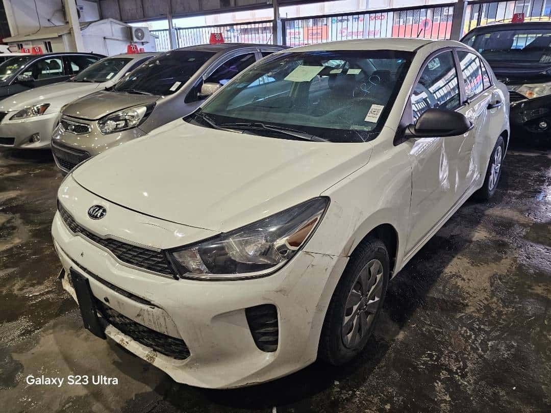 KIA RIO - Exterior
