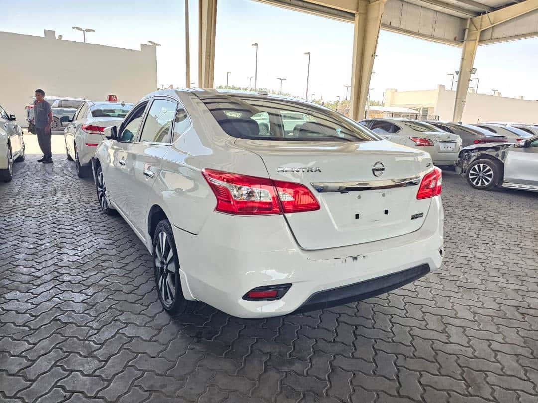NISSAN SENTRA 2019 thumbnail 1
