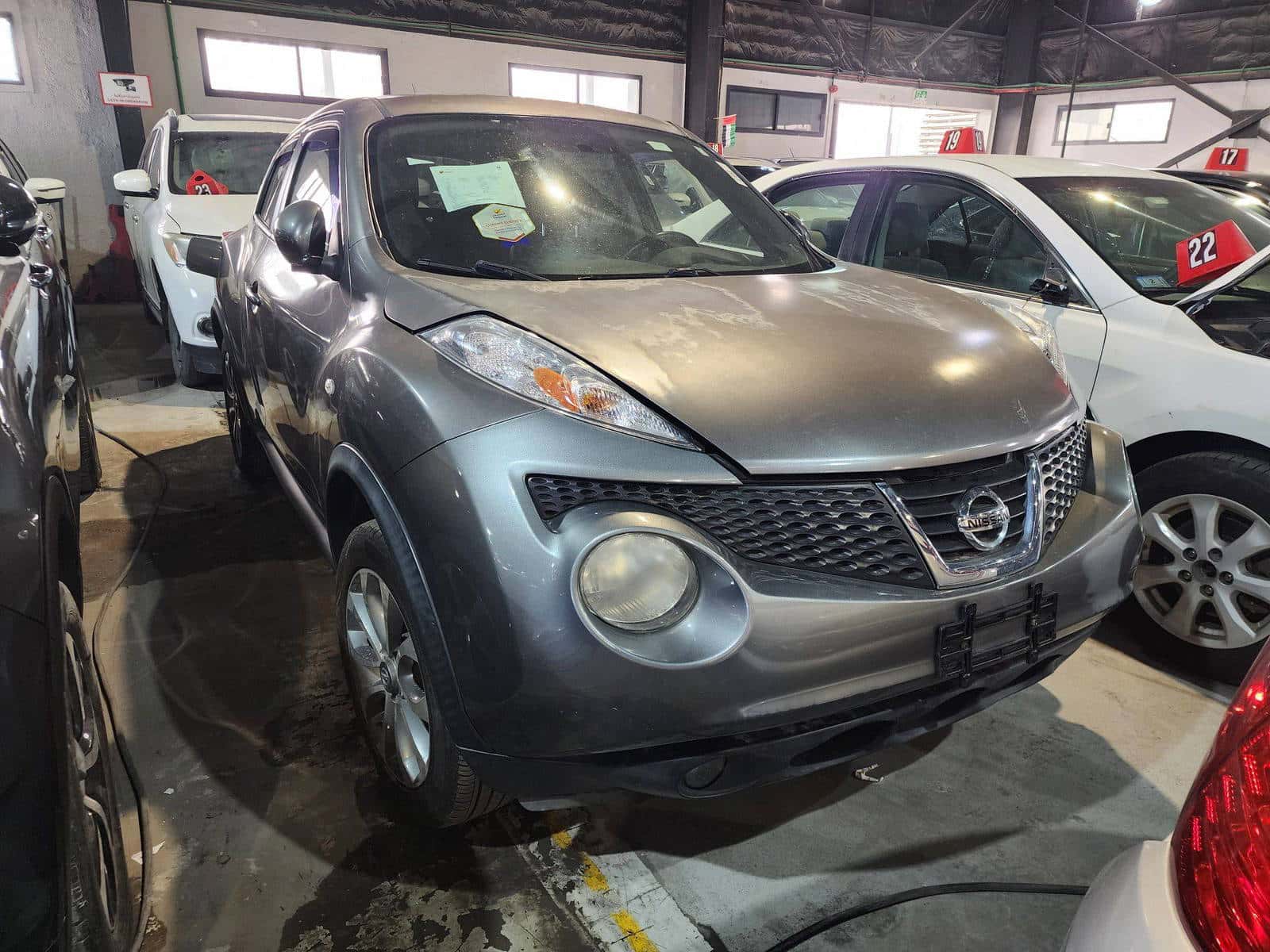 Nissan Juke 2011 thumbnail 2