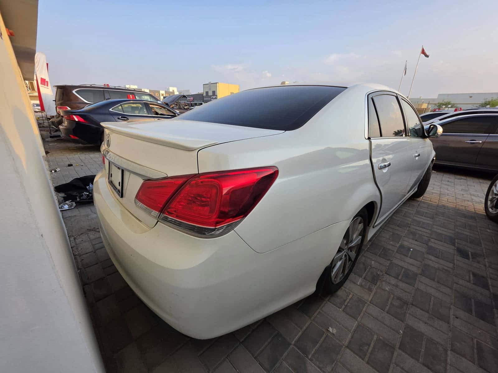 Toyota Avalon 2012 thumbnail 4
