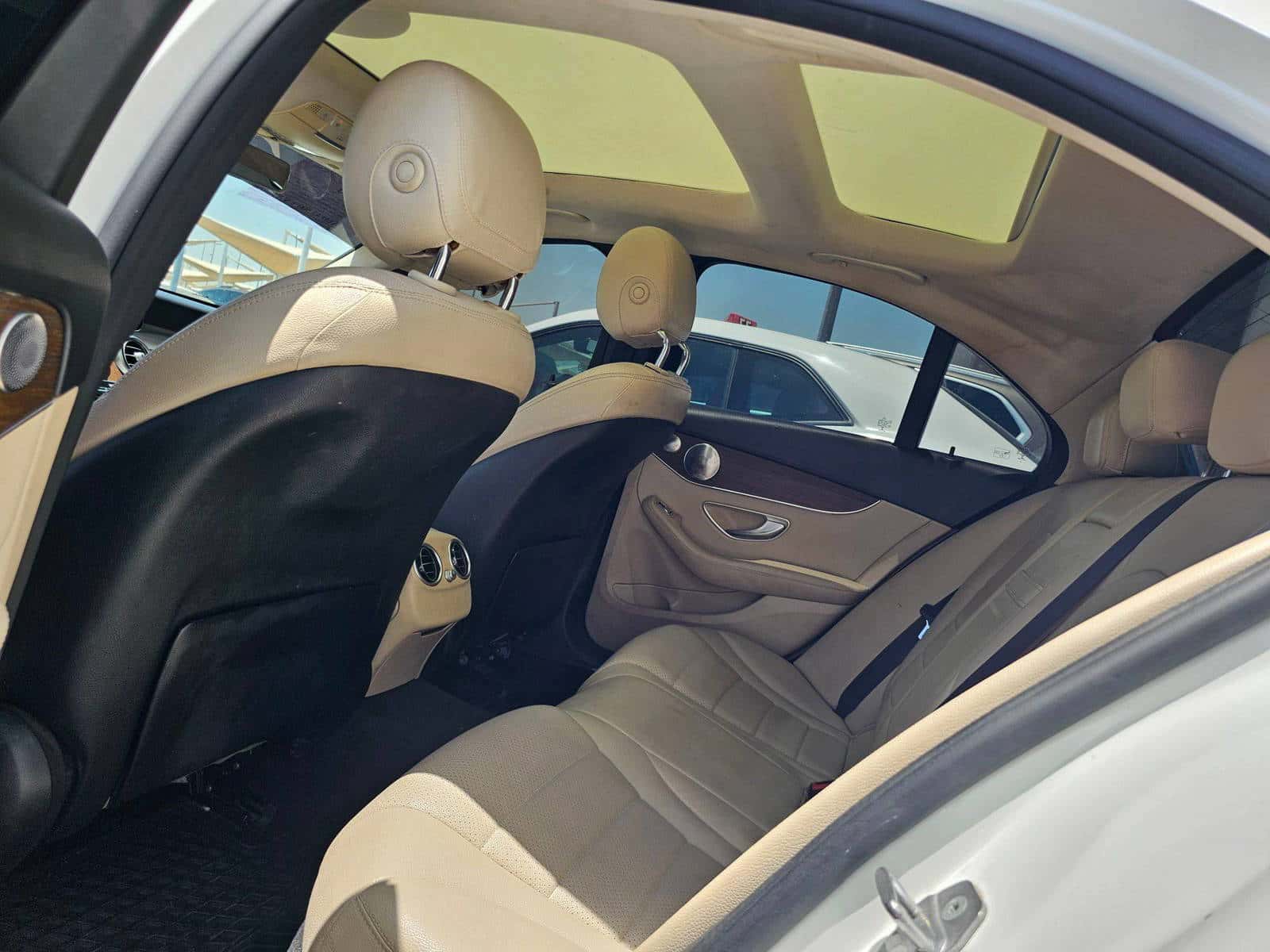 MERCEDES BENZ C300 2021 thumbnail 5