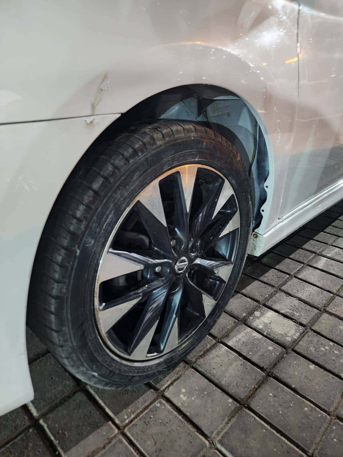 NISSAN SENTRA 2017 thumbnail 6