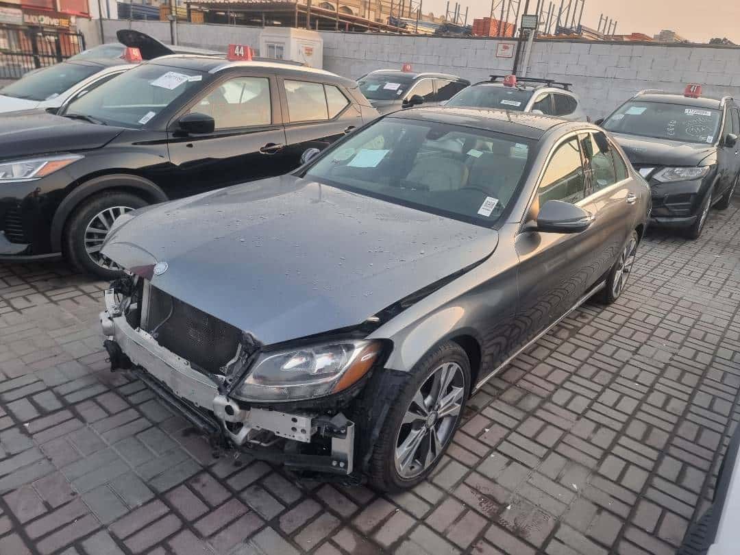 MERCEDES BENZ C300 2017 thumbnail 2