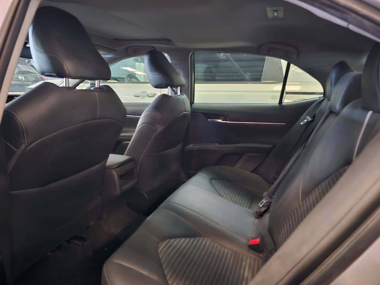 Toyota Camry 2018 thumbnail 6