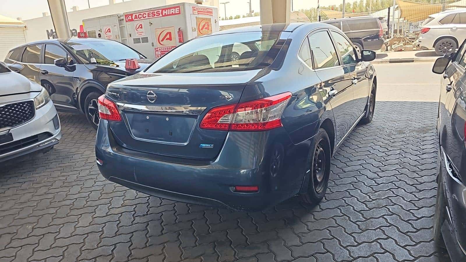 NISSAN SENTRA 2013 thumbnail 3