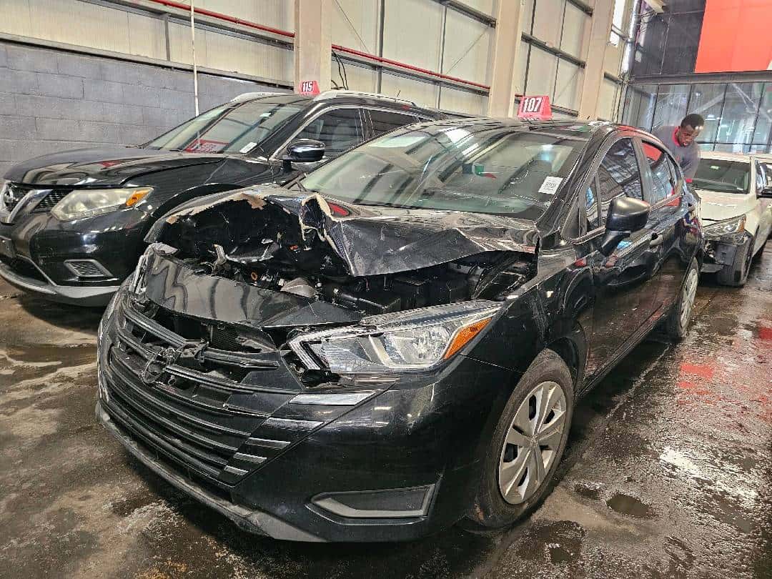 NISSAN VERSA 2023 thumbnail 1