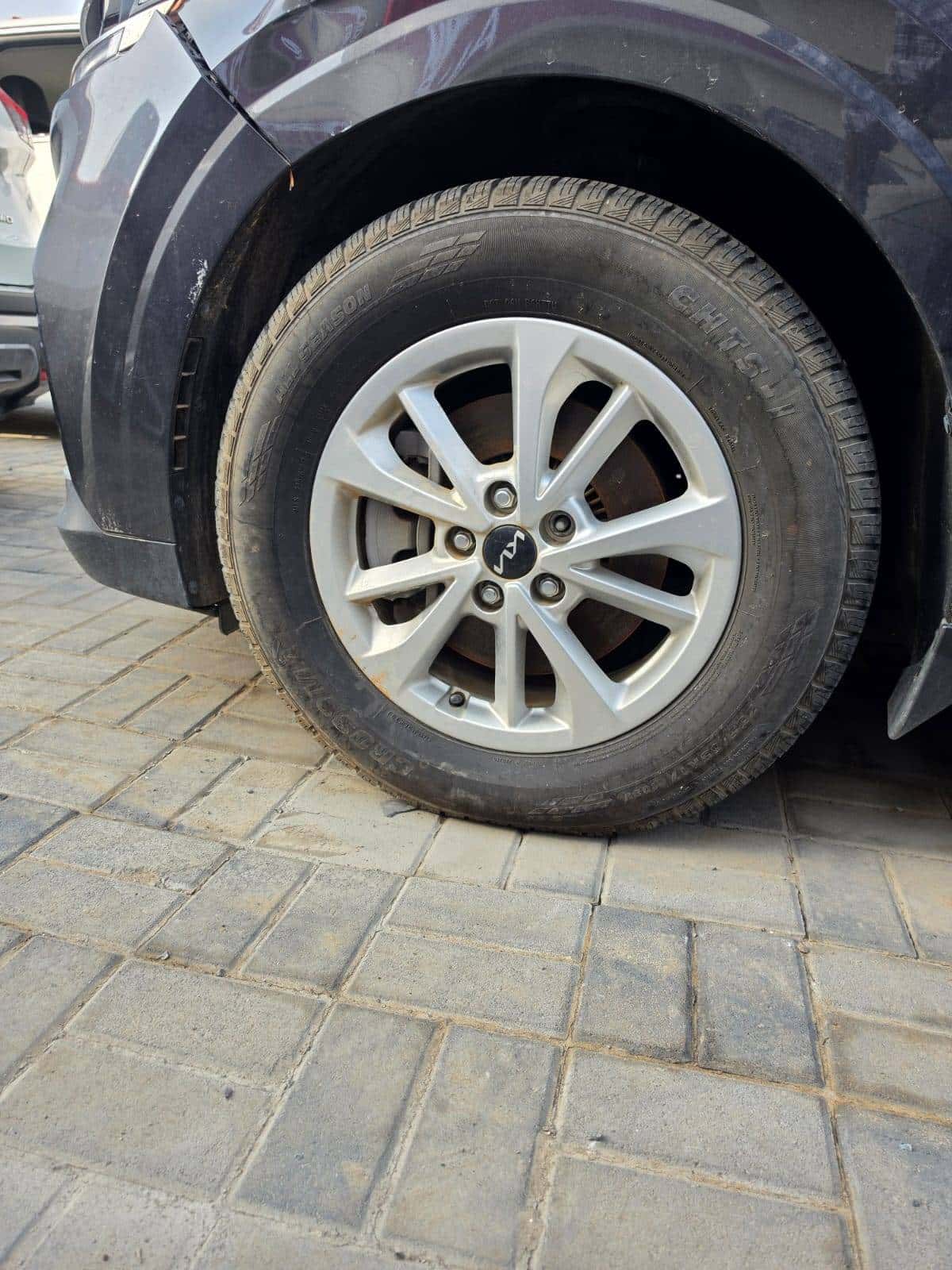 Kia CARNIVAL LX 2023 thumbnail 7