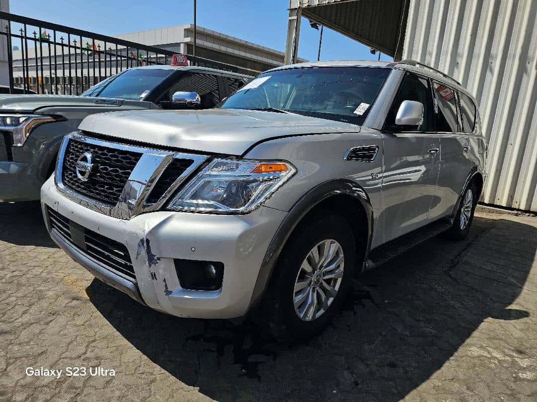 NISSAN ARMADA - Exterior