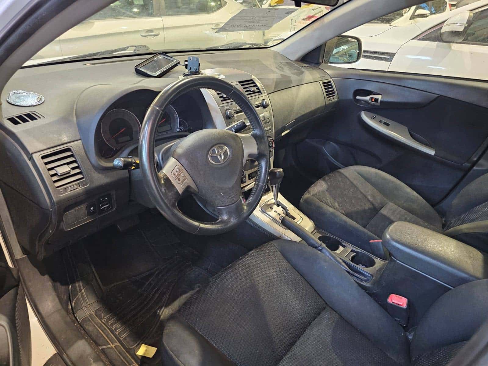 TOYOTA COROLLA 2010 thumbnail 6