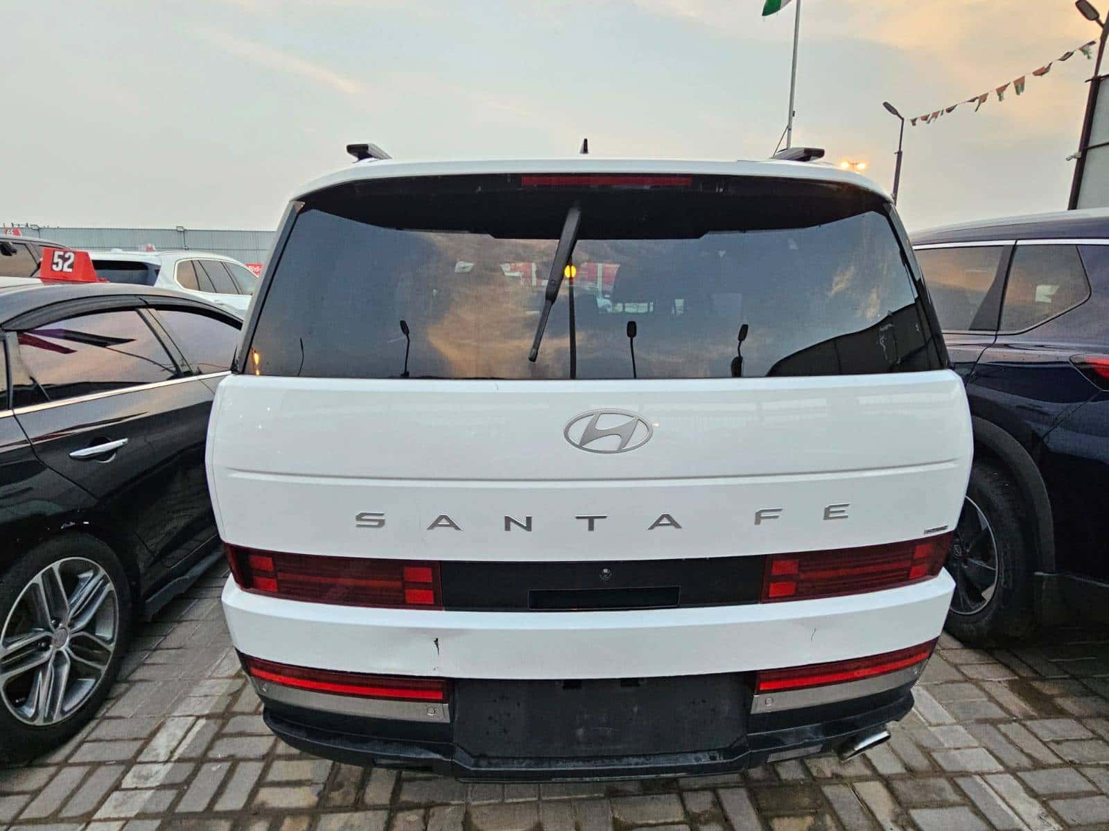 Hyundai SANTA FE LIMITED 2024 thumbnail 6