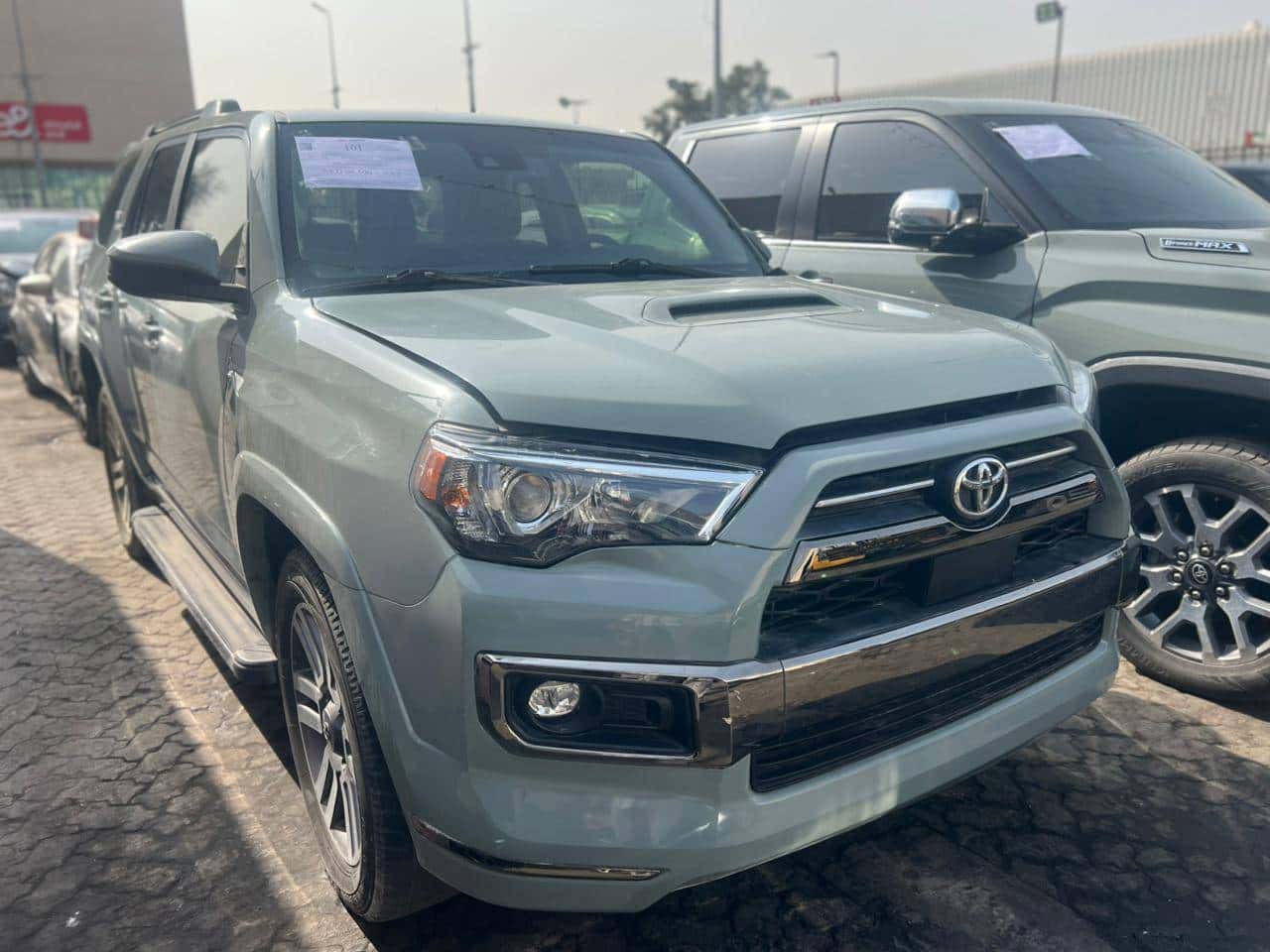 TOYOTA 4RUNNER - Exterior