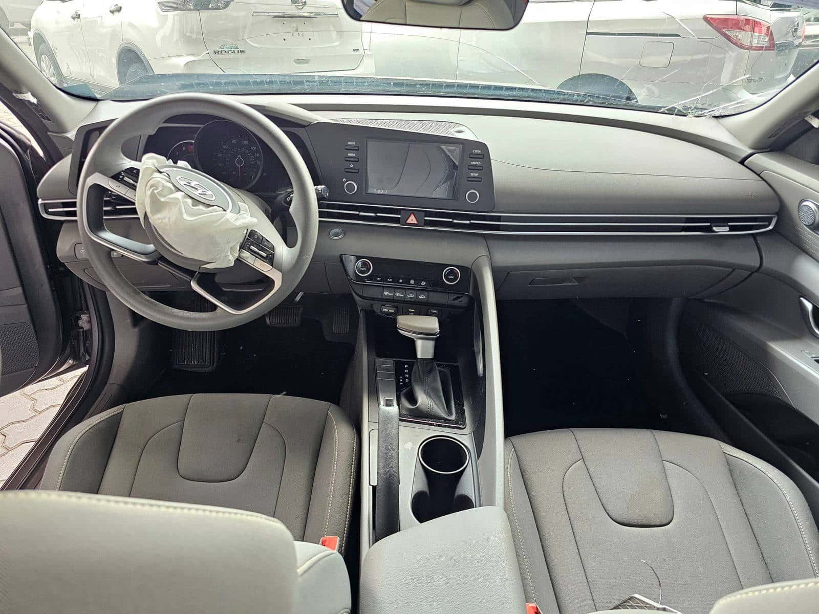 HYUNDAI ELANTRA 2023 thumbnail 6