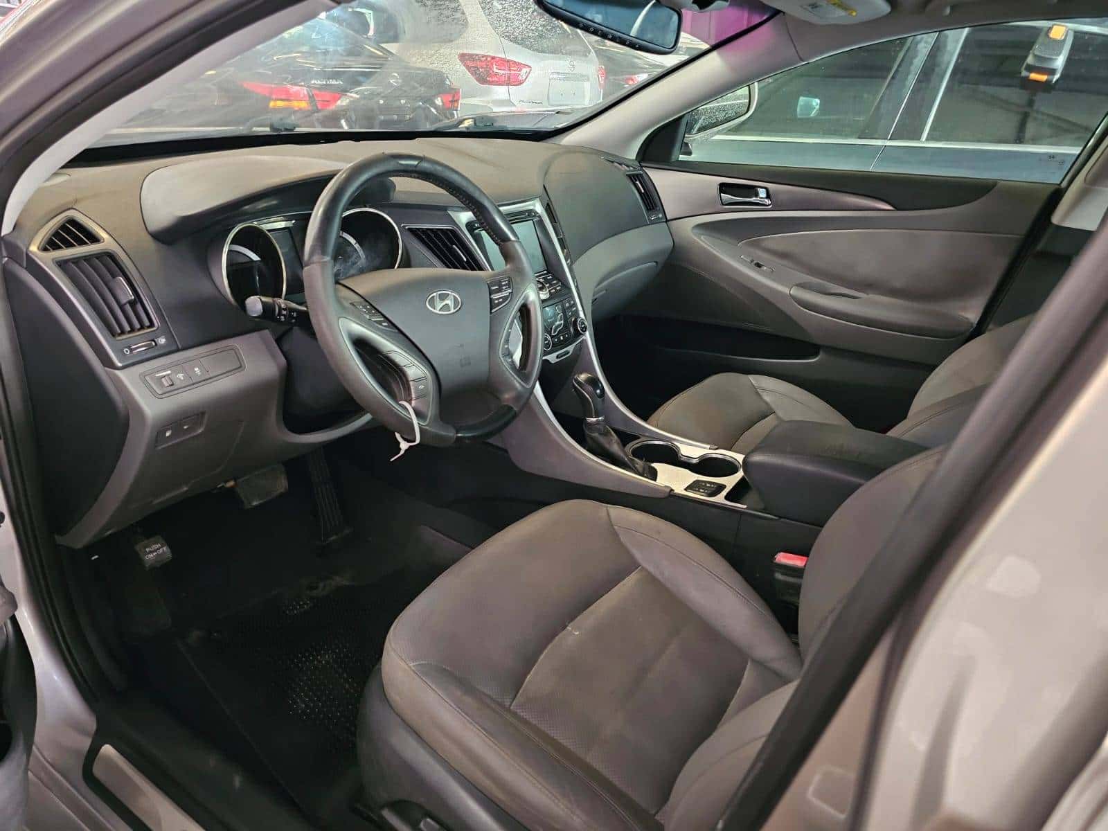 Hyundai Sonata 2011 thumbnail 7