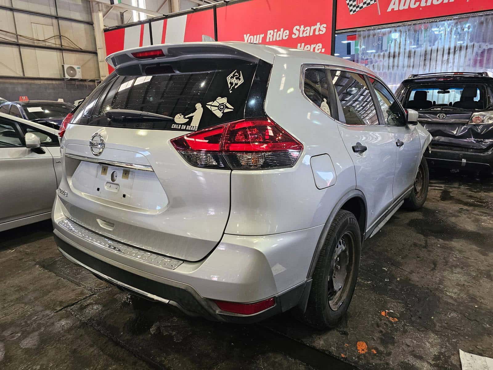NISSAN ROGUE 2018 thumbnail 3