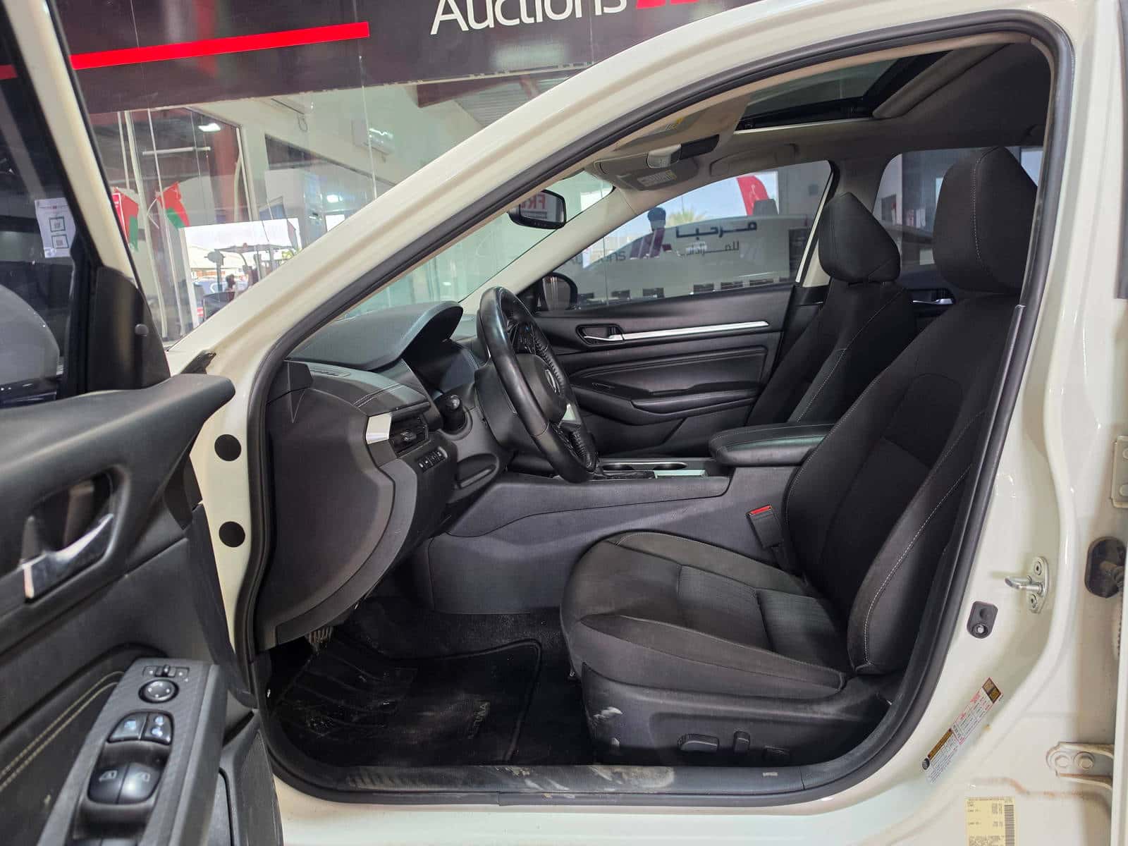 Nissan Altima 2019 thumbnail 6