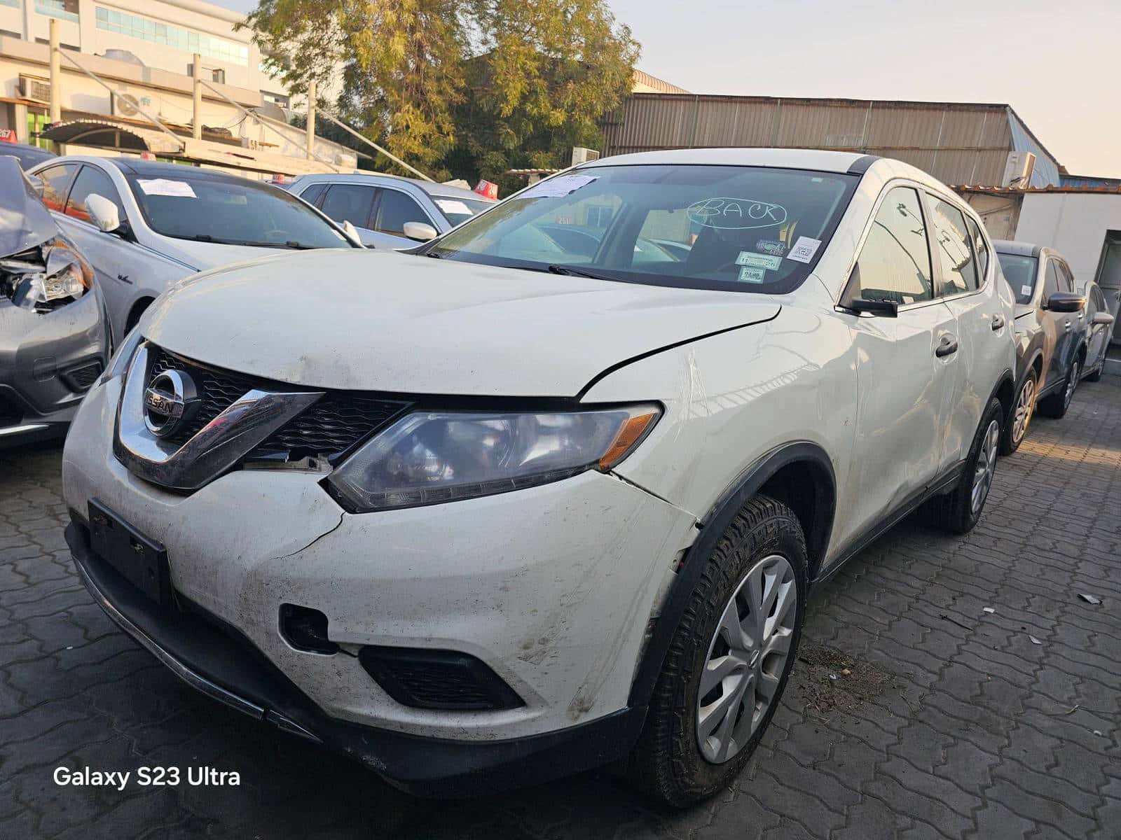 Nissan Rogue 2016 thumbnail 2