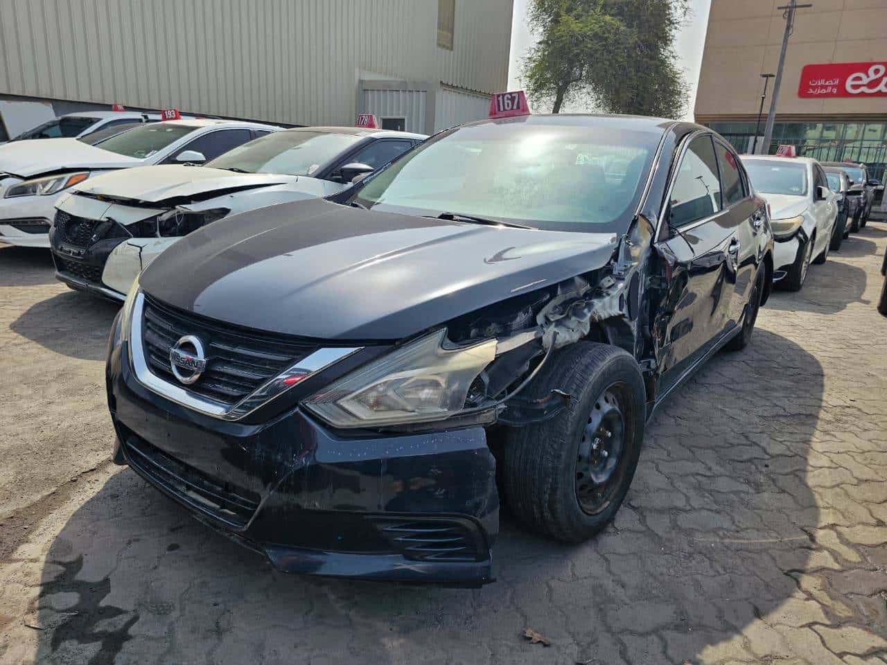 Nissan Altima 2018 thumbnail 2