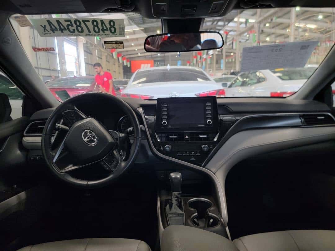 TOYOTA CAMRY - Exterior