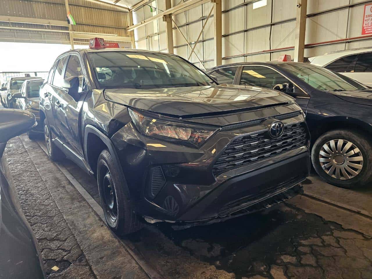TOYOTA RAV4 2022 thumbnail 3