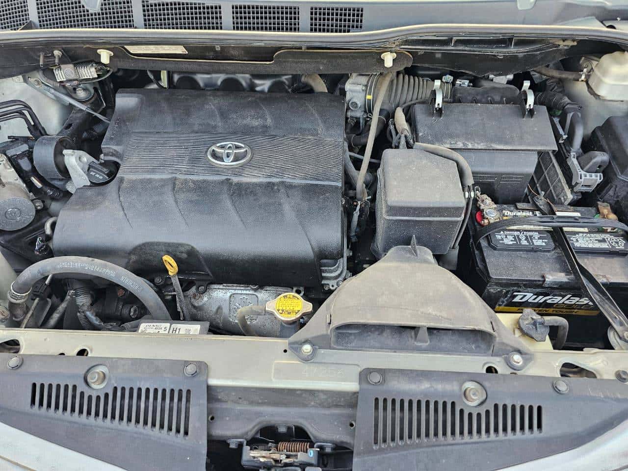 Toyota Sienna 2011 thumbnail 6