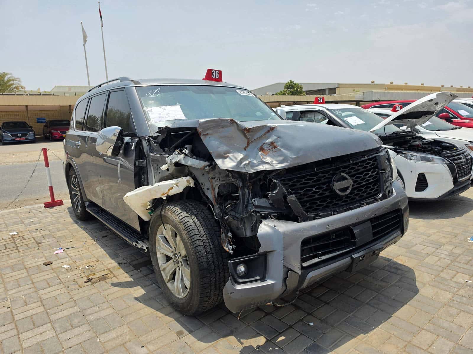 Nissan Armada 2019 thumbnail 2