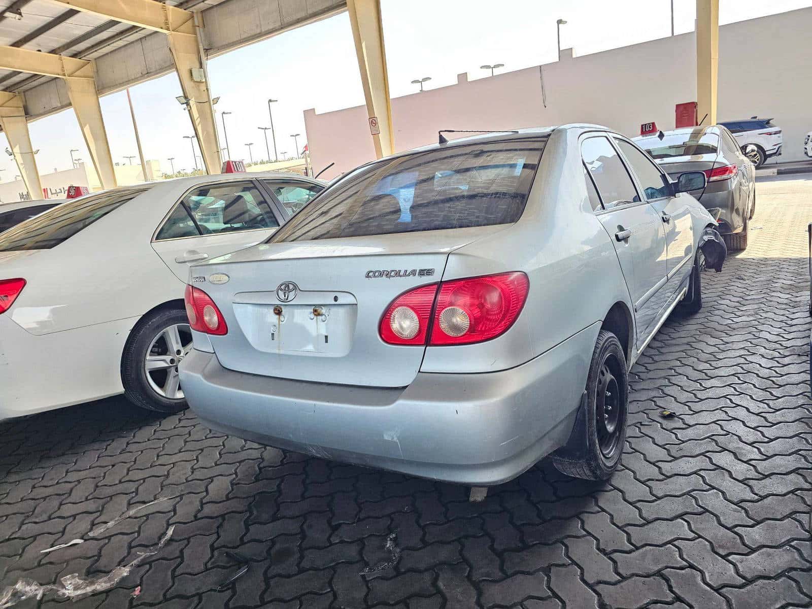 Toyota Corolla 2005 thumbnail 2