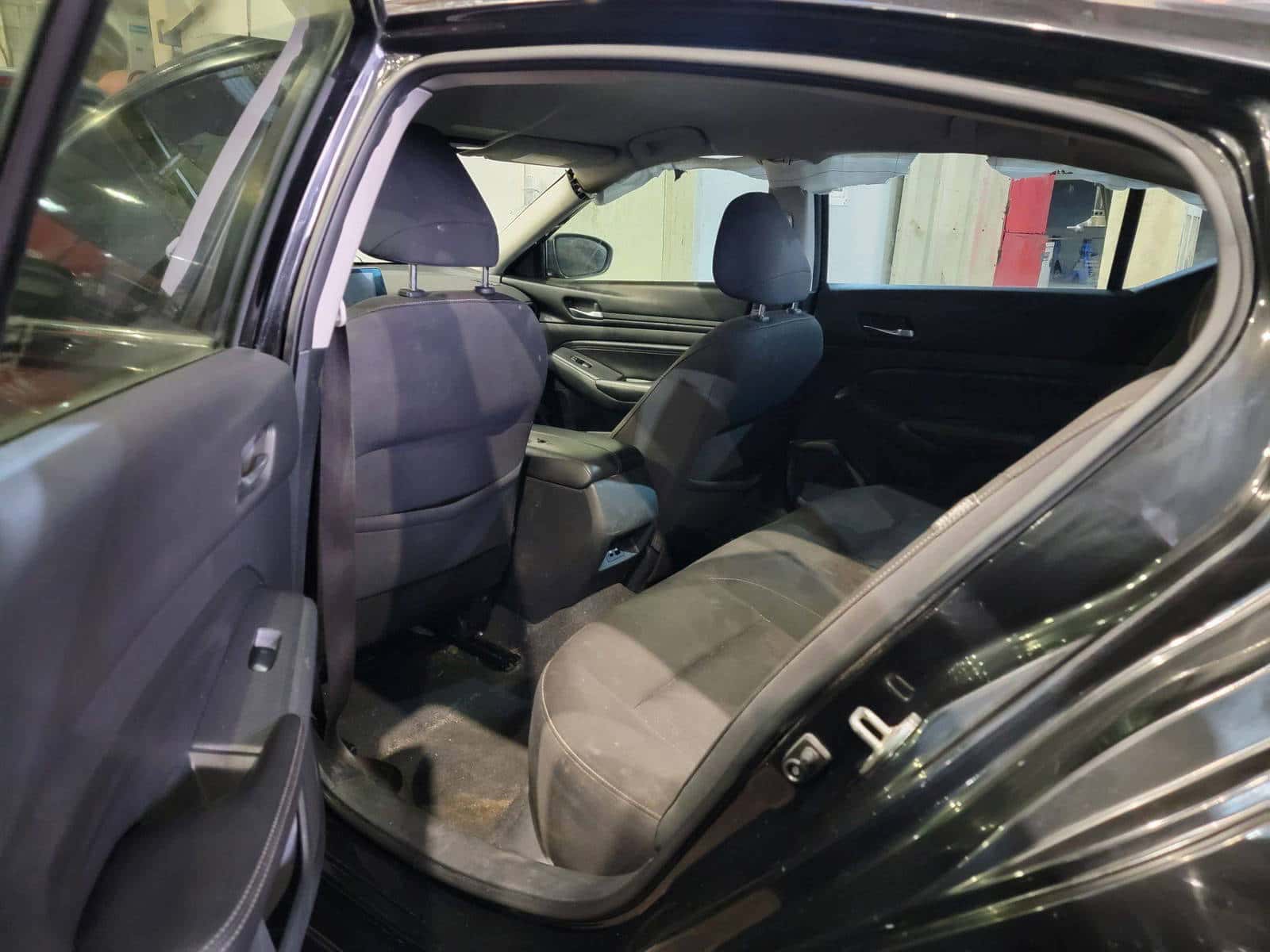 NISSAN ALTIMA - Exterior