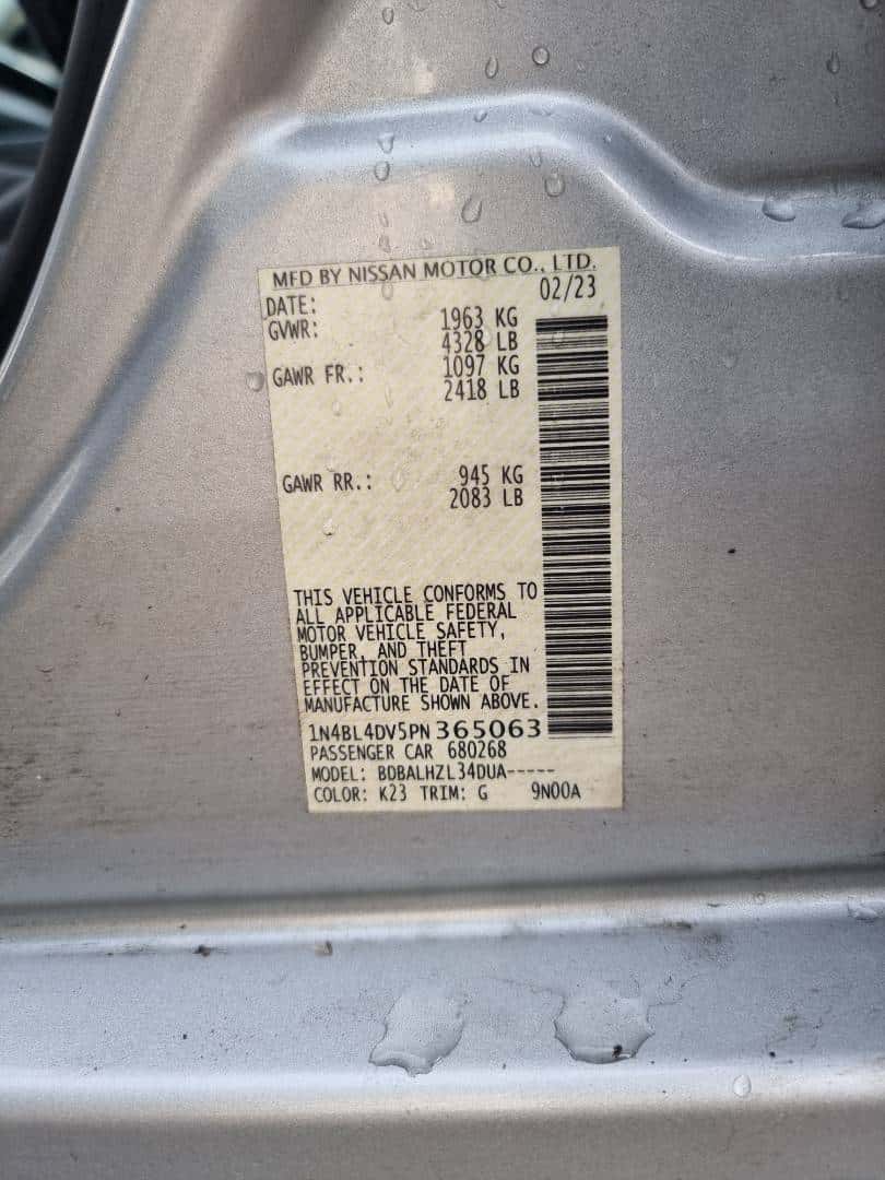 NISSAN ALTIMA - Exterior
