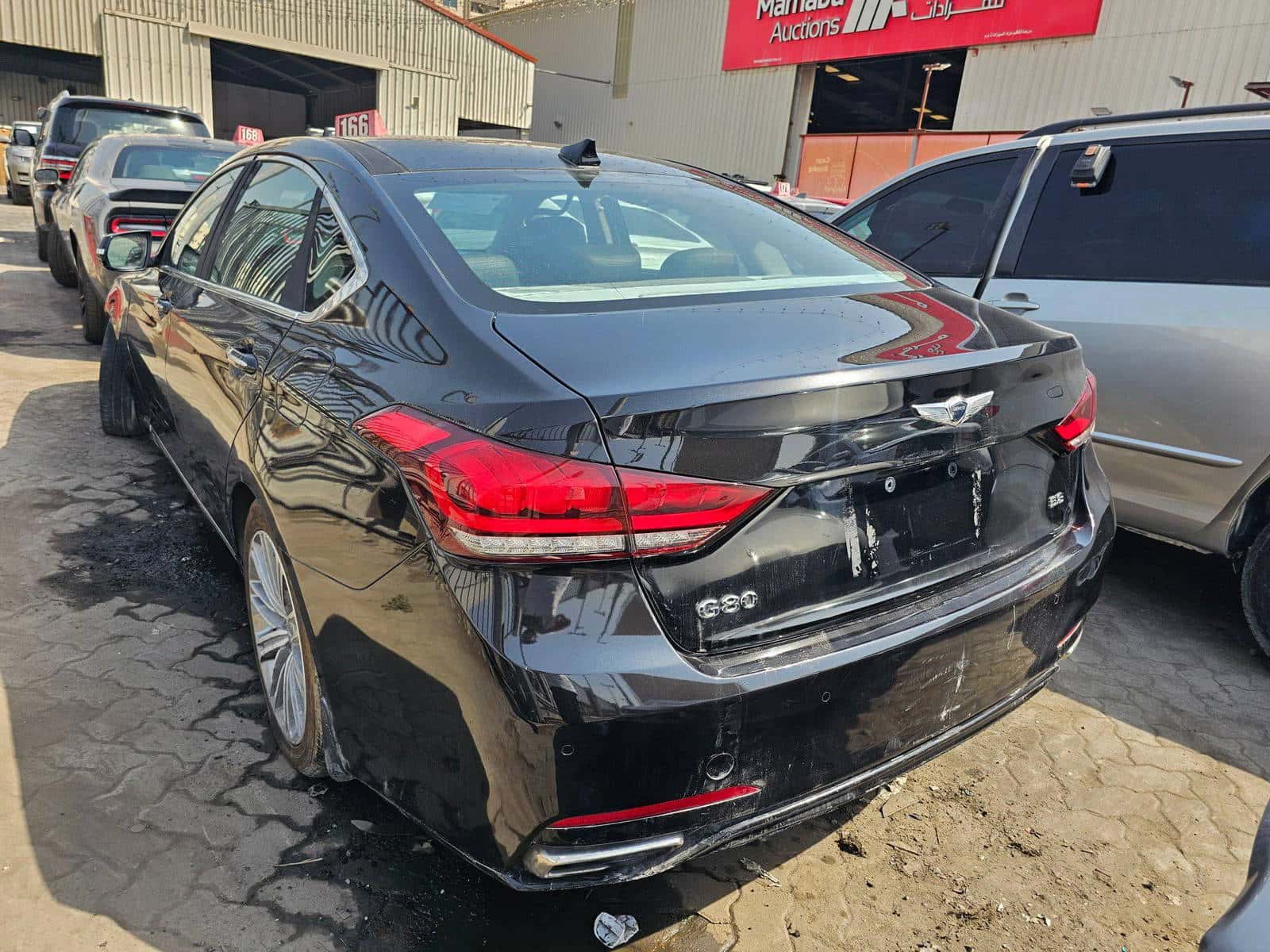 GENESIS G80 2018 thumbnail 3