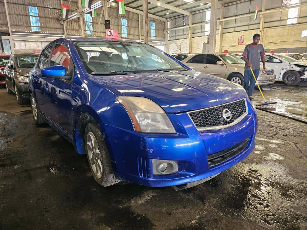 Nissan Sentra 2012 thumbnail 3