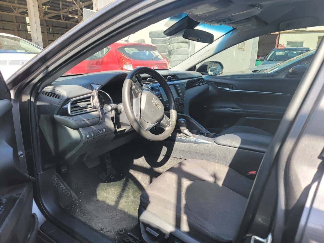 TOYOTA CAMRY - Exterior