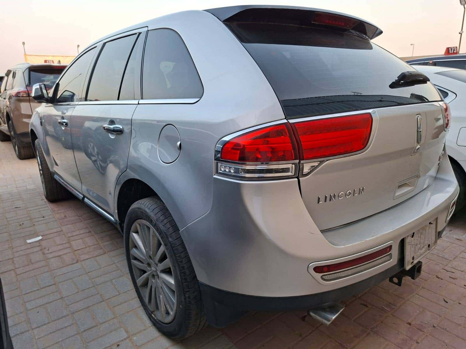 LINCOLN MKX 2011 thumbnail 4