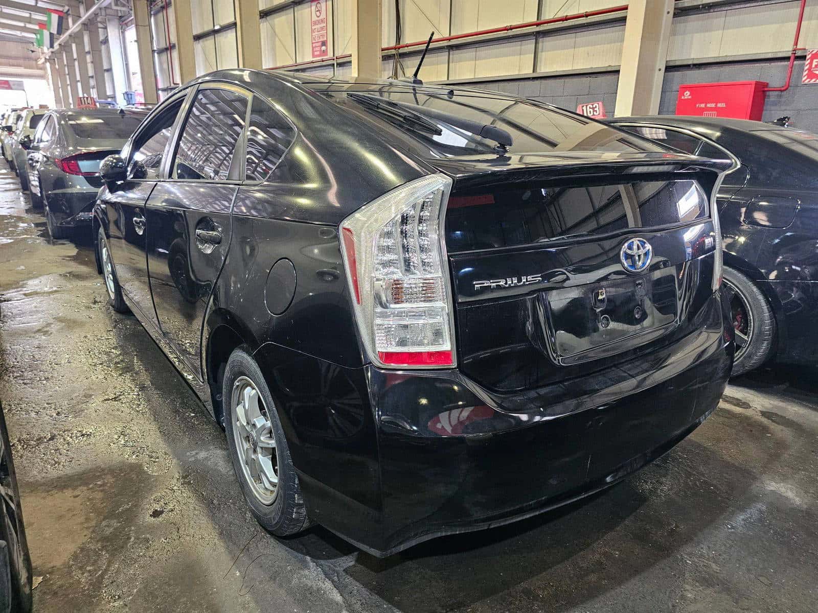 TOYOTA PRIUS 2011 thumbnail 4