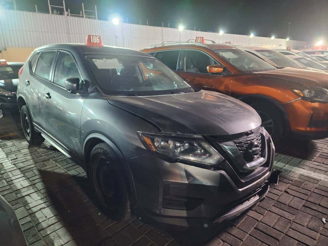 Nissan Rogue 2017 thumbnail 1