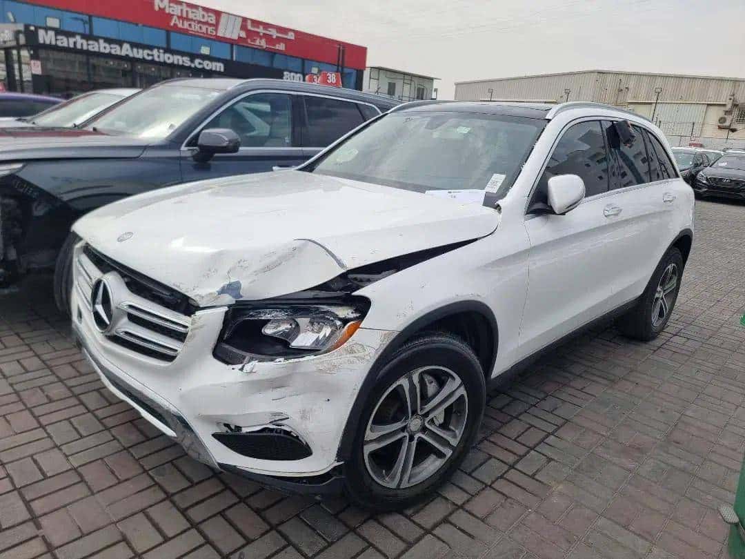 MERCEDES BENZ GLC-300 - Exterior