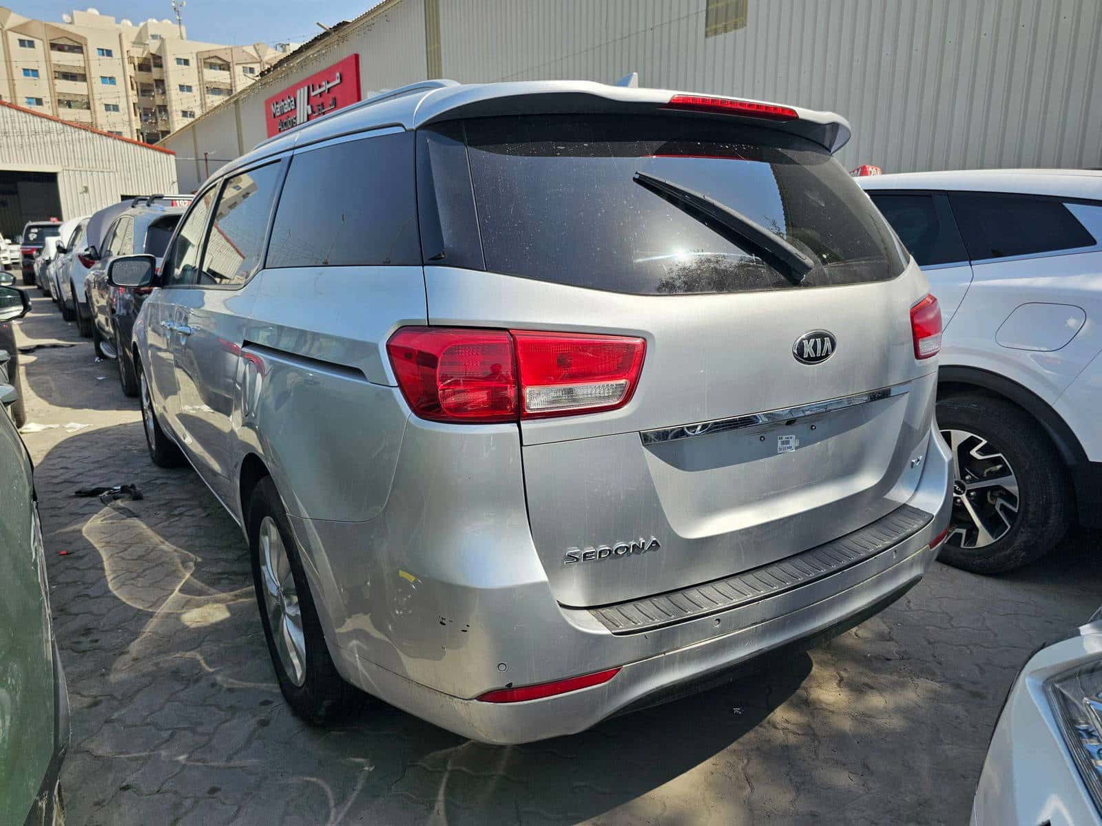 KIA SEDONA 2016 thumbnail 2