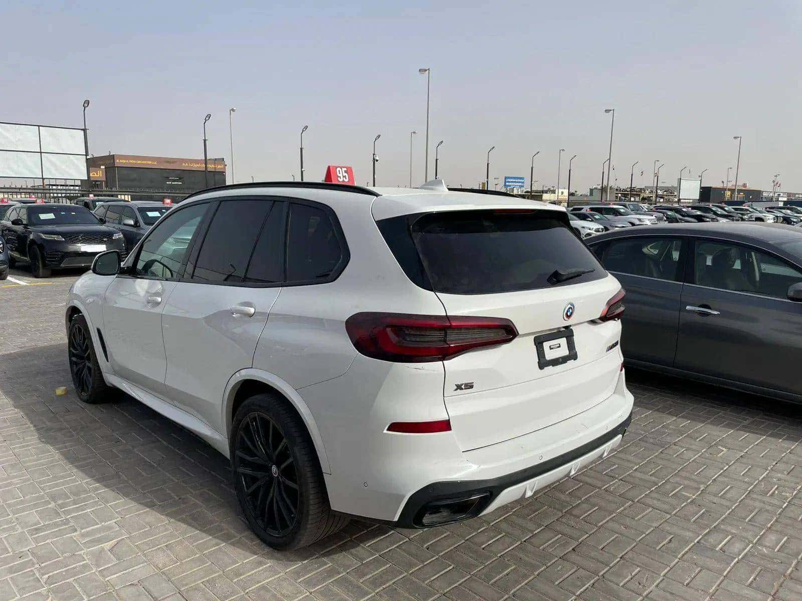 BMW X5 M50I 2023 thumbnail 3