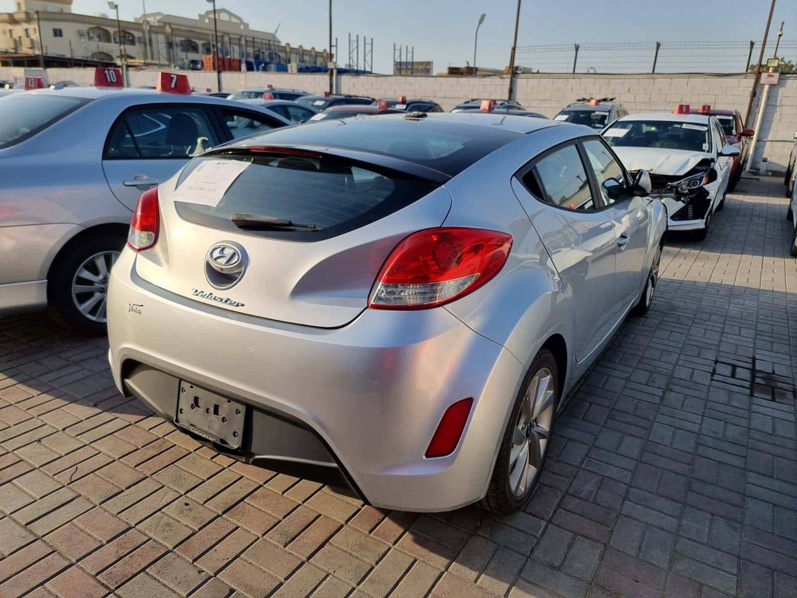 HYUNDAI VELOSTER 2017 thumbnail 3