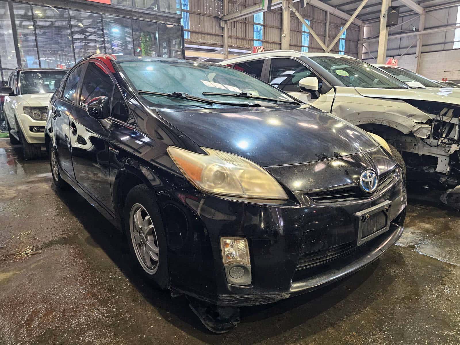 TOYOTA PRIUS 2011 thumbnail 2